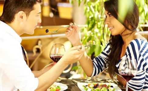 第一次約會送什么禮物給女生好