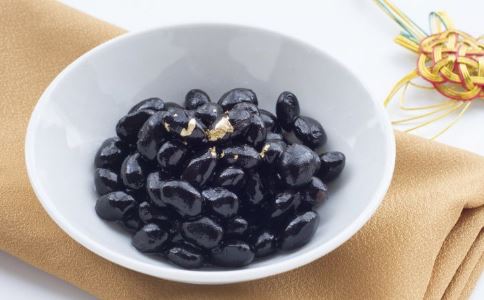 吃黑豆能補腎嗎 男人常吃黑豆的好處