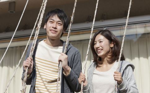女生約會的時候怎樣說話比較有魅力 男生喜歡什么樣的女生