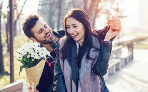 情人節攻略：情人節送女生什么花好