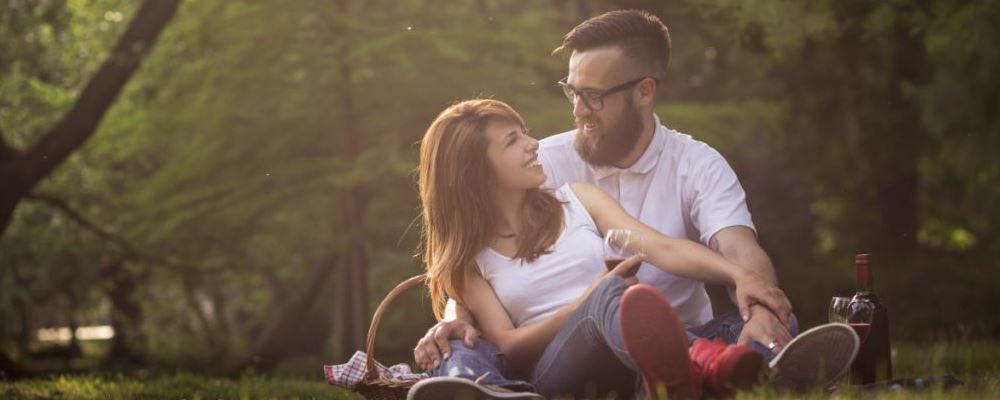 男女感情：哪些表現(xiàn)說(shuō)明男性不是真心愛(ài)你