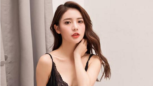 為什么到最里面越想叫聲音 為什么男人抽的越快女的越叫