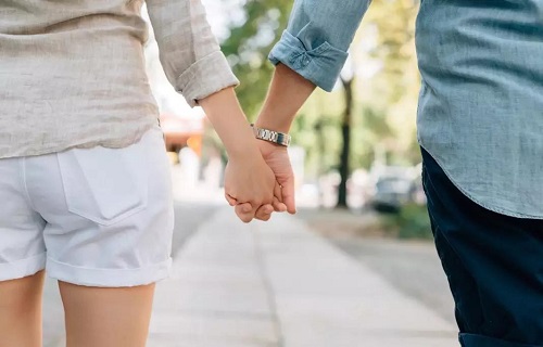 女人呻吟是為什么 女性性愛出現呻吟聲現象的原因