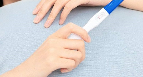 懷孕前一個月的癥狀是什么 懷孕初期癥狀主要包含什么