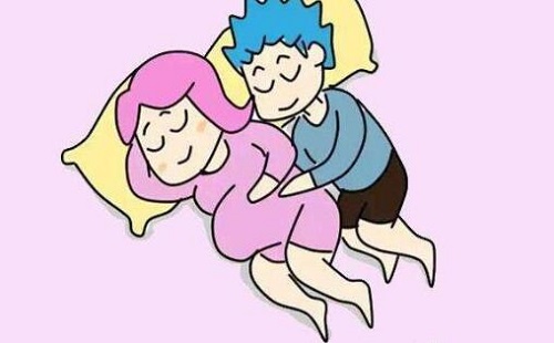 女性孕期能不能在上位 盤點女性孕期適用的安全體位