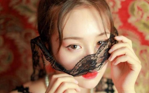 玩弄下半身的女人怎么做 如何挑逗女性私處