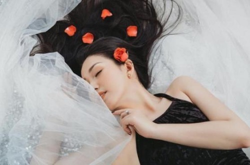 男生最頂不住女生叫什么 盤(pán)點(diǎn)男性最受不了的肉麻稱呼