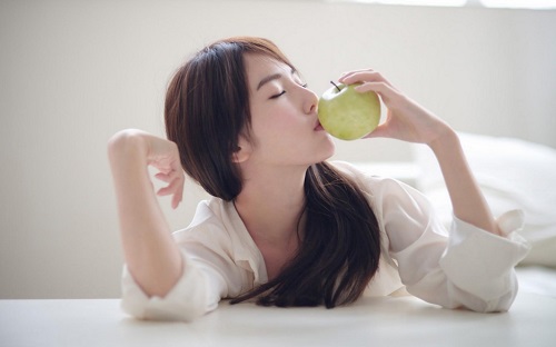 能進(jìn)去三根手指是不是說(shuō)明正常的 女性陰道進(jìn)入三根手指算松弛嘛
