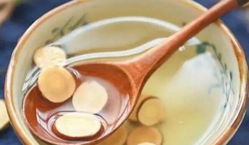 三種人不能吃甘草泡水喝 經常喝甘草泡水的六大害處分享