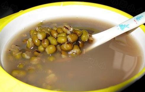 三伏天養(yǎng)生吃什么好 盤點(diǎn)適合三伏天吃的食物與藥物