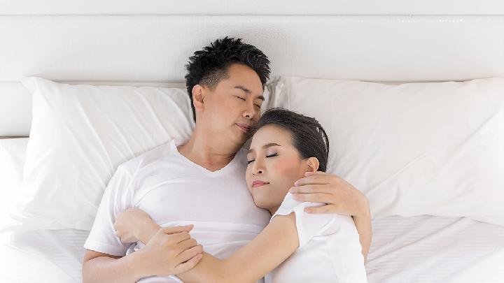 睡覺枕頭高會影響性能力嗎 枕頭高度與性能力的關系是什么
