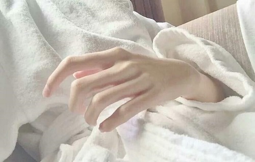 為什么男生總是手先進去才有感覺 男人手先進去的原因是什么