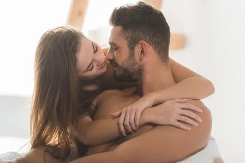 夫妻冬季時該怎么保健好 如何掌握正確姿勢