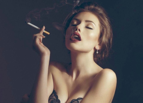 女生為什么房事時呻吟 女性叫床是一種視聽享受