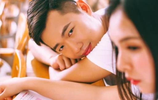 男生這十個反應說明他喜歡你 男生喜歡女生會有什么表現