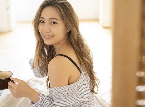 女人想讓你耕地的暗示有哪些 女人給出的性暗示是什么