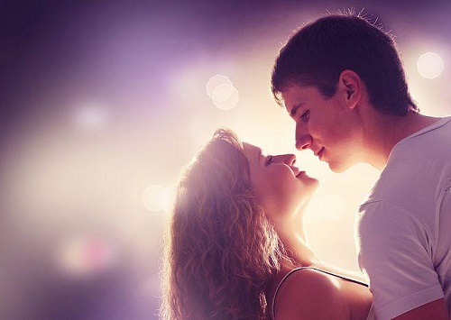 男人愿意親吻你私下代表什么 男人愿意親吻女生私處是什么意思