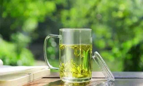 經常喝綠茶的好處是什么 喝綠茶排濕氣嗎