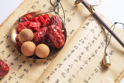 氣血兩虛的癥狀有哪些 氣血兩虛怎么調理