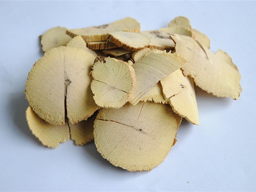 木通的功效與作用是什么 木通對腎功能有損害嗎