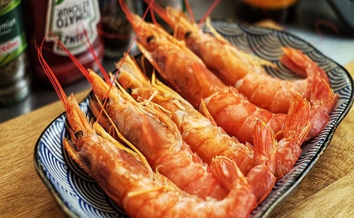 吃完蝦千萬別碰5種食物是什么 食用蝦的正確方法是什么