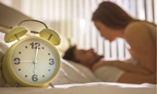夫妻性生活一次多久正常 性愛時(shí)間太久的危害是什么