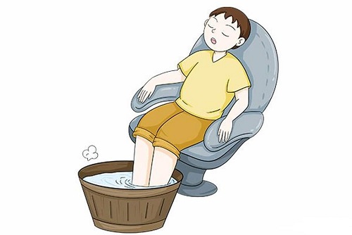 水泡型腳氣怎么根治 治療水泡型腳氣的偏方有哪些