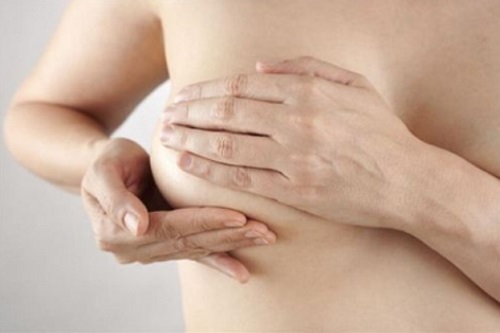 女性乳暈變黑是為什么 盤點三種改善乳暈的方法