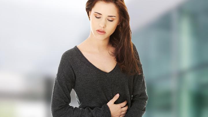 常穿高跟鞋會腰痛真的嗎 女性腰肌勞損的后果有什么