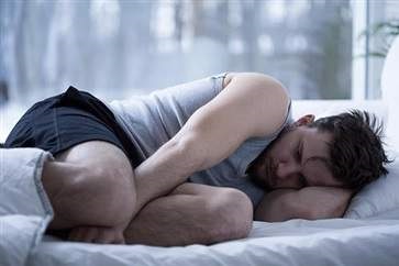 男生如何自己弄出白色的東西 男生自慰方法有哪些