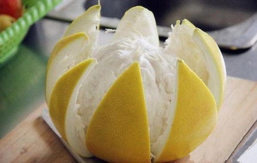 柚子皮能去甲醛嗎 女人用柚子皮泡腳有什么好處