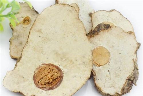 茯苓與茯神的區別是什么 茯苓與茯神哪種治失眠更好