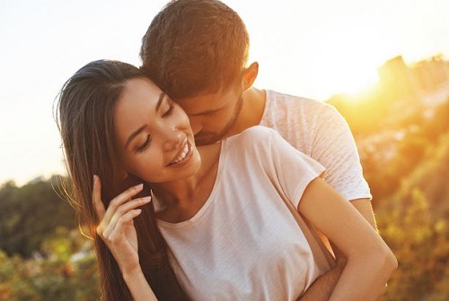 怎么讓性愛不單調 什么性愛技巧是男人必學的
