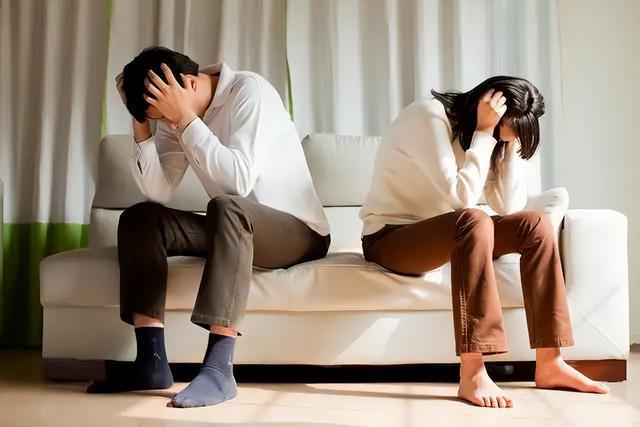 叫別人一起睡自己老婆好不好呢 老公帶朋友來家里搞我怎么辦