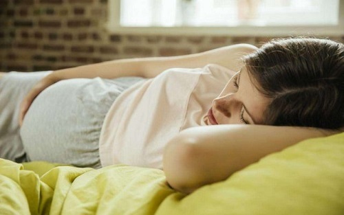 孕婦前三個月要注意什么 孕婦前三個月吃什么對胎兒好
