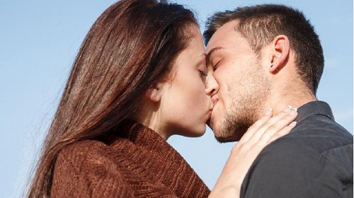 夫妻怎么站著口交 夫妻站著口交需要注意什么