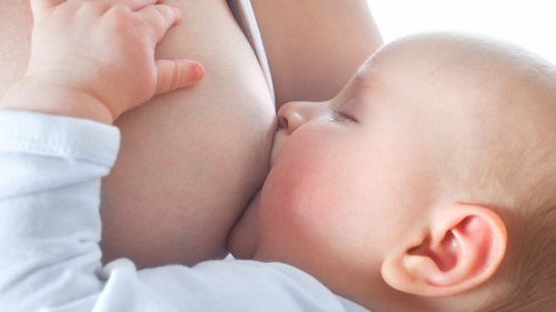 為什么男人喜歡摸奶 女人乳房長什么樣最完美