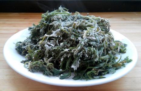 白蒿泡水喝的功效是什么 白蒿和什么搭配泡水喝最養(yǎng)肝