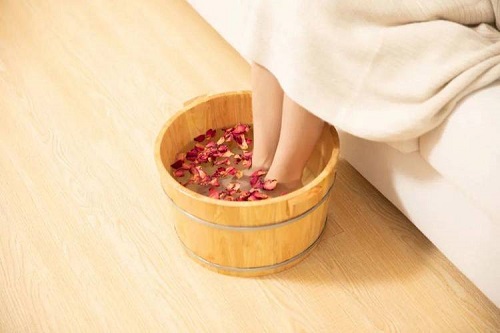 女人每天泡腳的好處是什么 氣血不足泡腳會更虛嗎