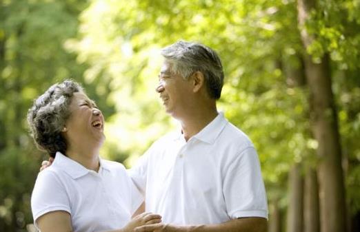 老年夫妻如何享受性福 老年夫妻如何過性生活