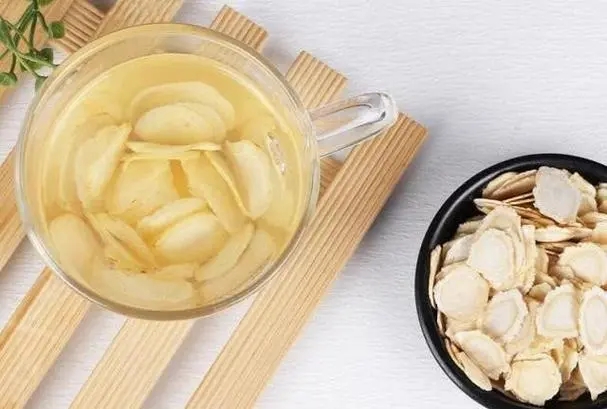 西洋參泡水的功效是什么 西洋參泡水喝的五大禁忌