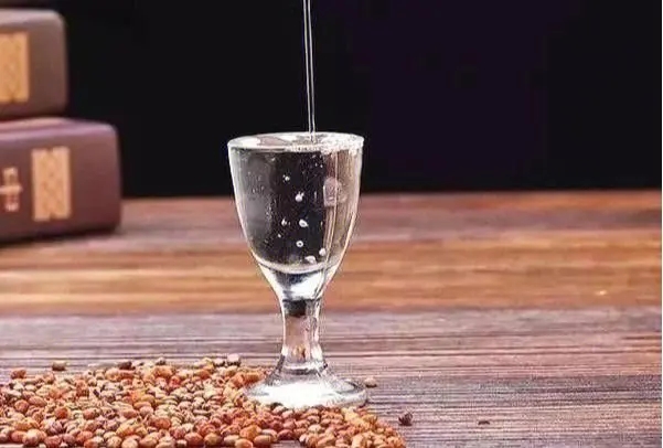 白酒釀酒方法是什么 白酒的釀造過程